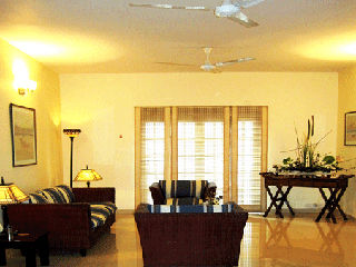 Apartment Sterling Living Space - Residency Road