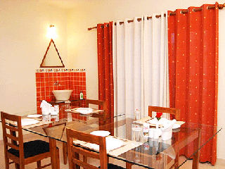 Sterling Living Space - Residency Road Apartment *